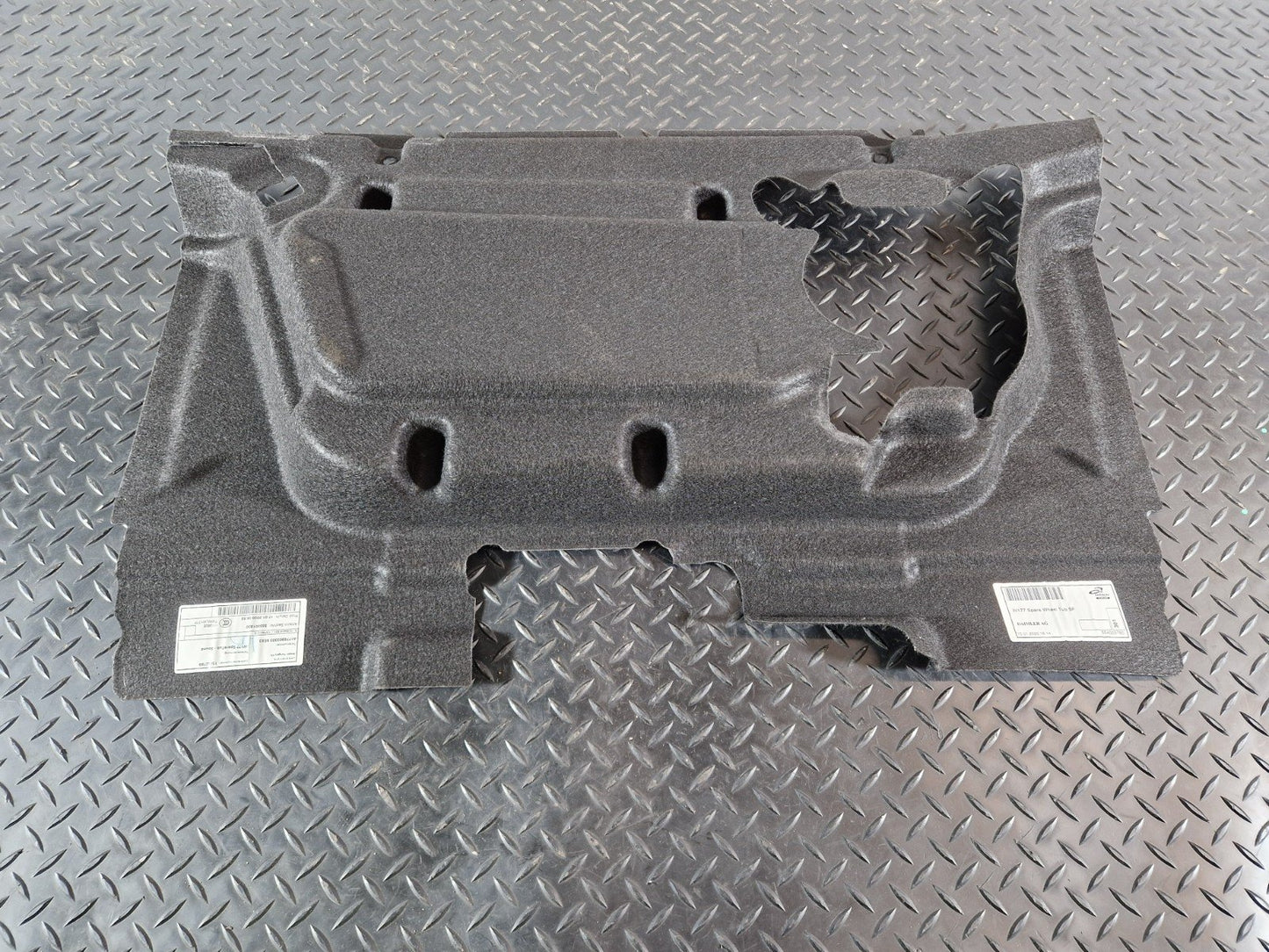 19-ON MERCEDES BENZ B CLASS W247 TRUNK BOOT FLOOR LINING COVER TRIM A1776903303