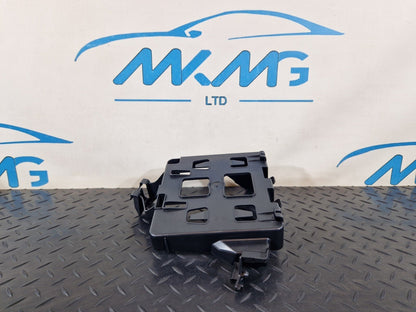 16-19 AUDI A4 B9 S-LINE GENUINE COMFORT CONTROL MODULE BRACKET HOLDER 8W0907368