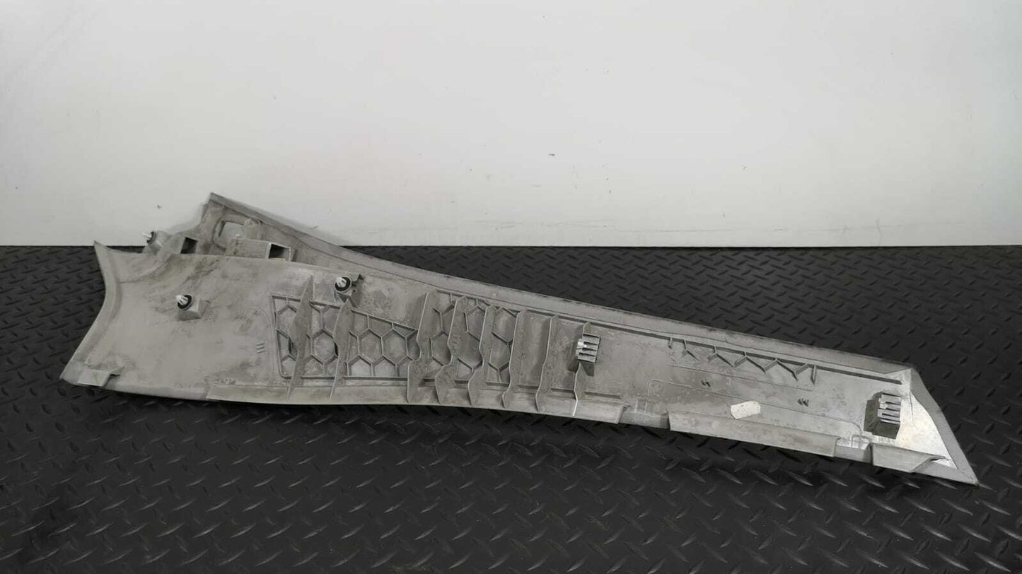 MERCEDES BENZ E-CLASS W212 RAER LEFT PASSNENGER SIDE D PILLAR TRIM A2126900925