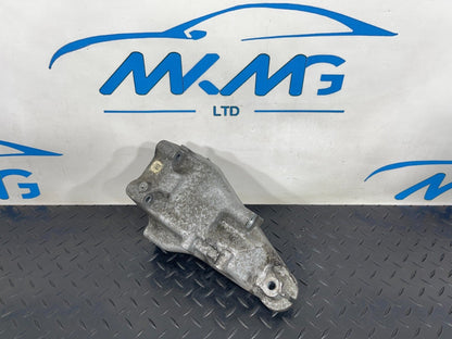 14-21 MERCEDES BENZ C300h W205 ENGINE SUPPORT MOUNT BRACKET RIGHT A6512234304