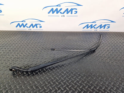Mercedes-Benz Vito W447 Genuine Right O/S Front Wiper Arm A4478200300