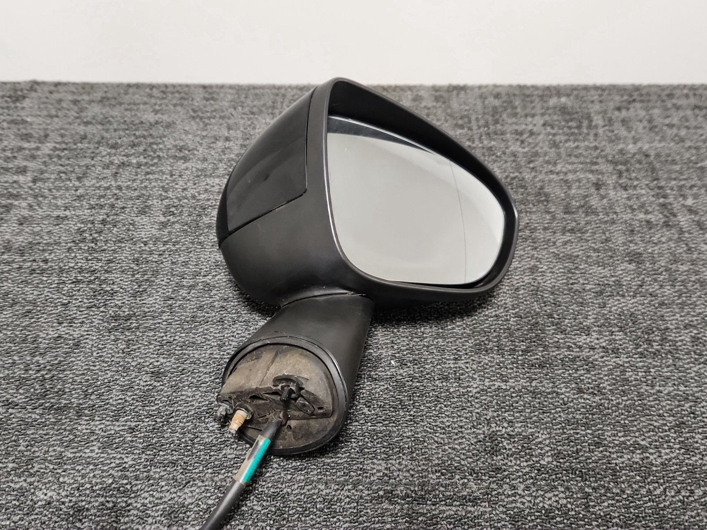 Vauxhall Meriva MK2 (B) (4470) MPV Front Right O/S Driver Door Wing Mirror
