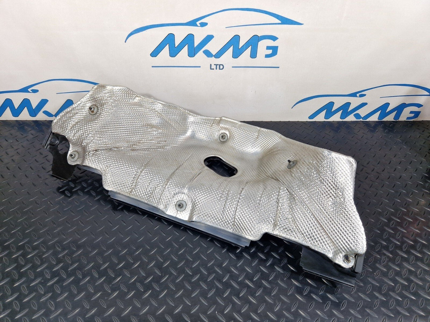 16-19 AUDI A4 B9 GENUINE BULKHEAD FIREWALL HEAT PROTECTION SHIELD 8W0819523C