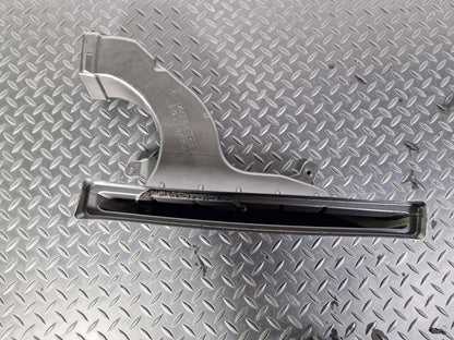 18-ON MERCEDES BENZ SPRINTER W907 W910 OEM AIR VENT DUCT A9078304701