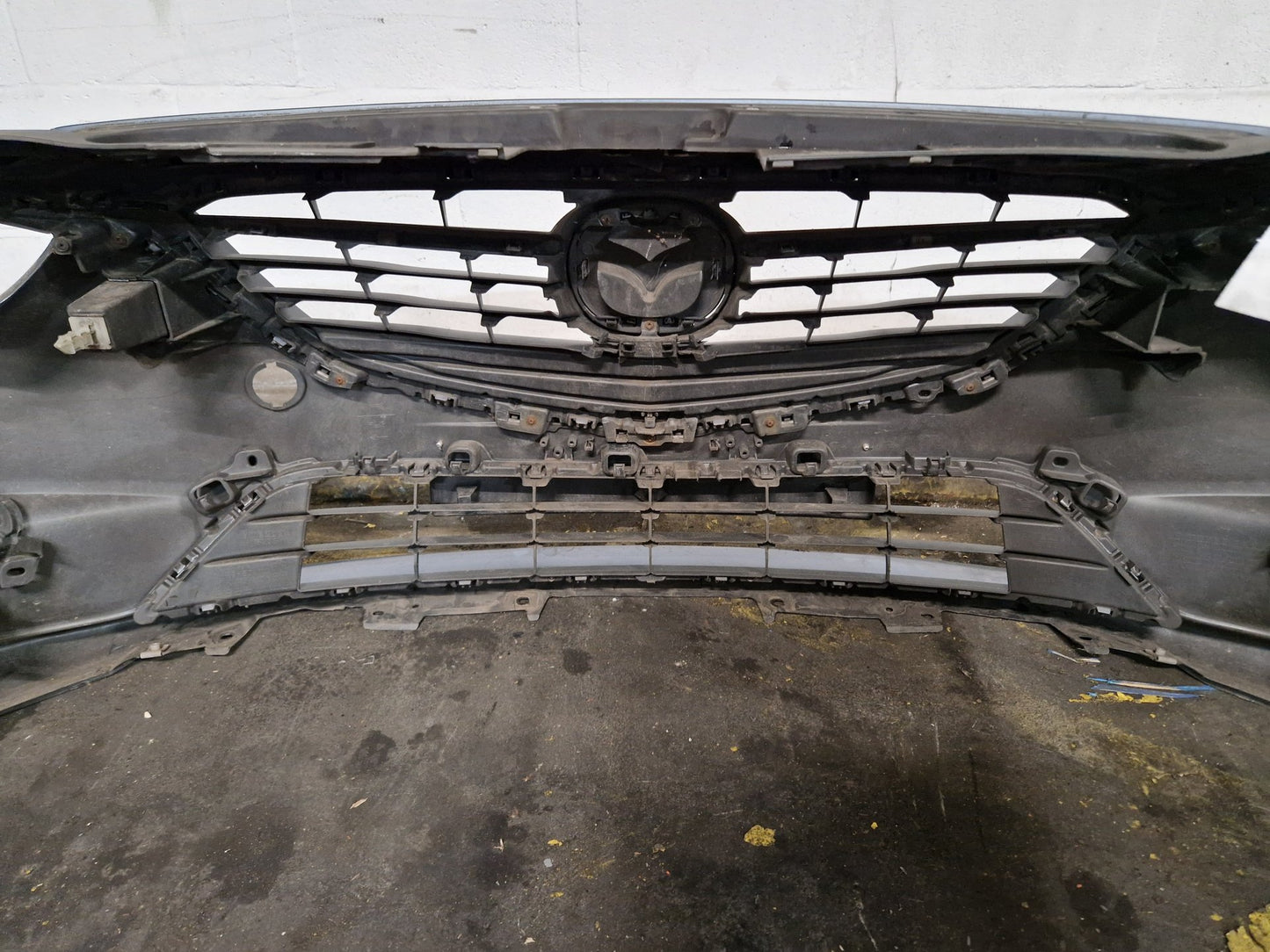 Mazda 6 MK3 (GJ) Saloon Genuine Complete Front Bumper in Blue