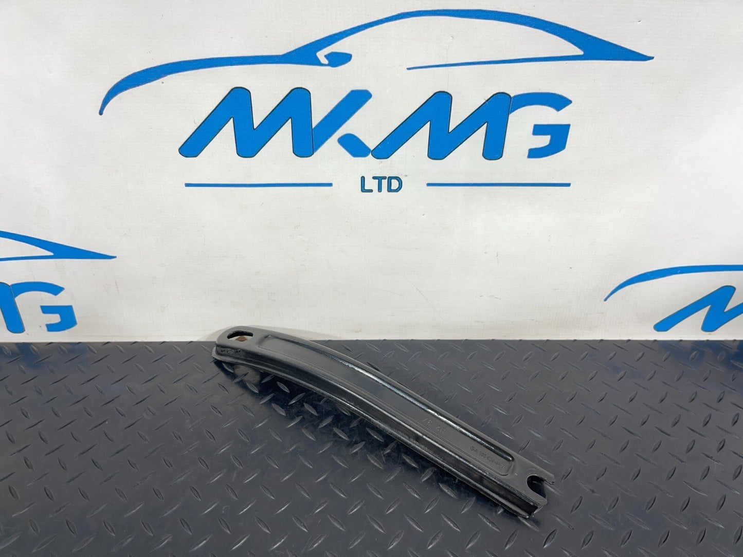 14-21 MERCEDES C-CLASS C350h W205 STIFFENING BRACE BAR A2056280026