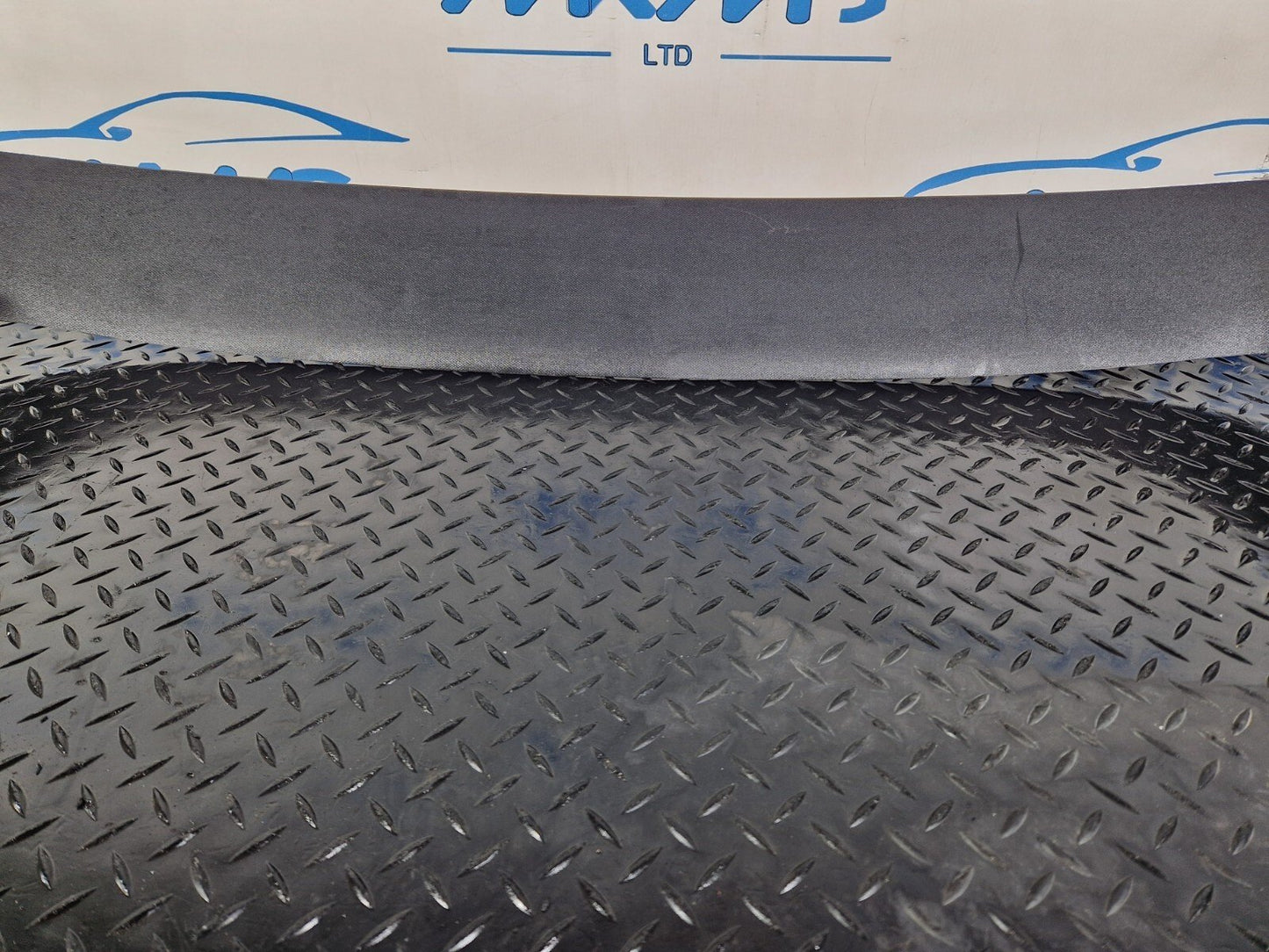 19-ON MERCEDES BENZ B CLASS W247 REAR TAILGATE WINDOW FRAME TRIM A2477402500