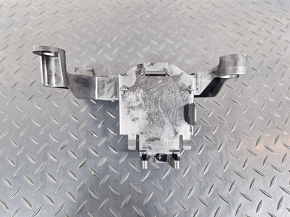 19-ON MERCEDES CLA C118 UNDER BODY BRACKET A2475452901