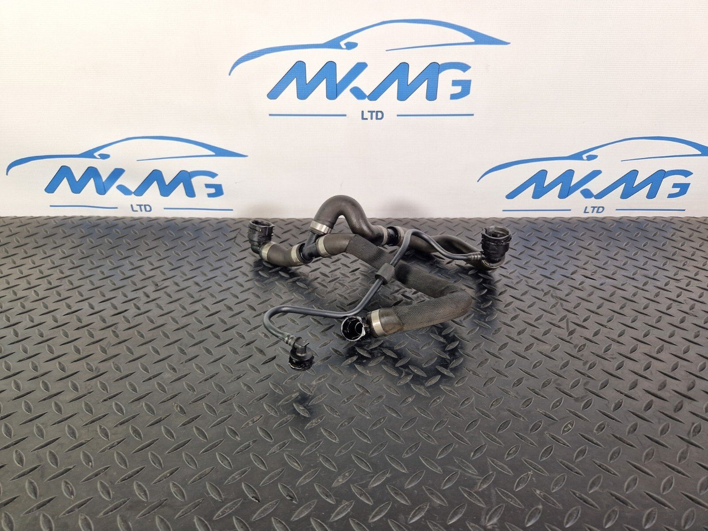 14-21 MERCEDES BENZ C300h W205 GENUINE CIRCULATION PUMP HEATING & COOLANT HOSES