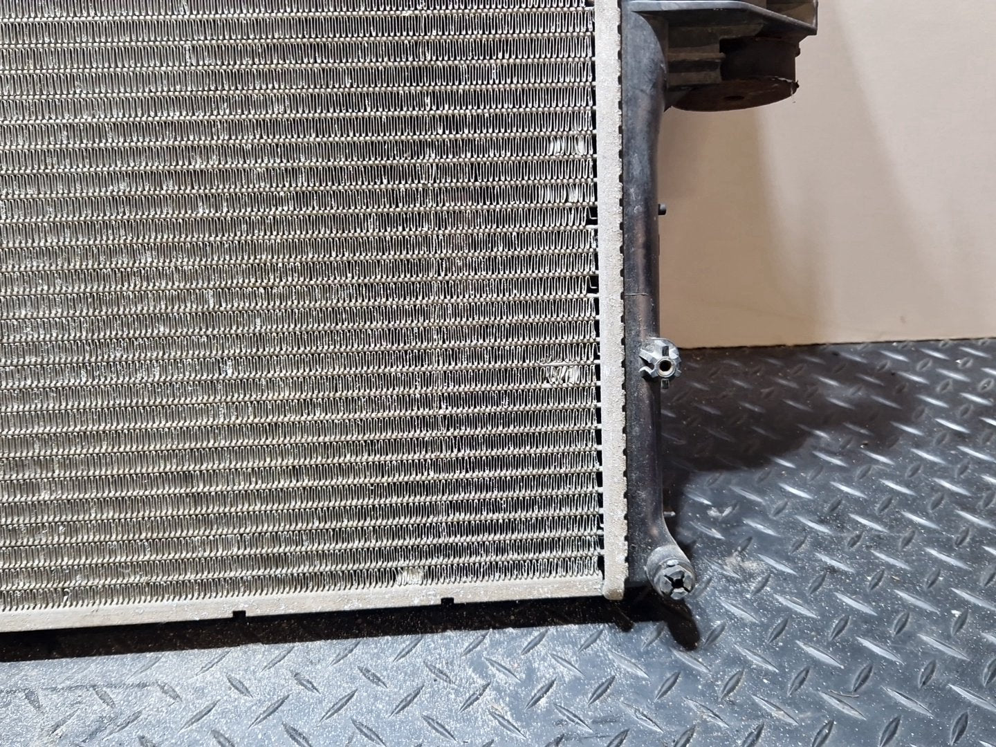 Iveco Daily MK5 2.3L Diesel 78.0kw Cooling Radiator 8A4760006