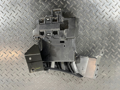2019-ON LAND ROVER DISCOVERY L550 REAR RIGHT BUMPER MOUNTING BRACKET LK7217E800A