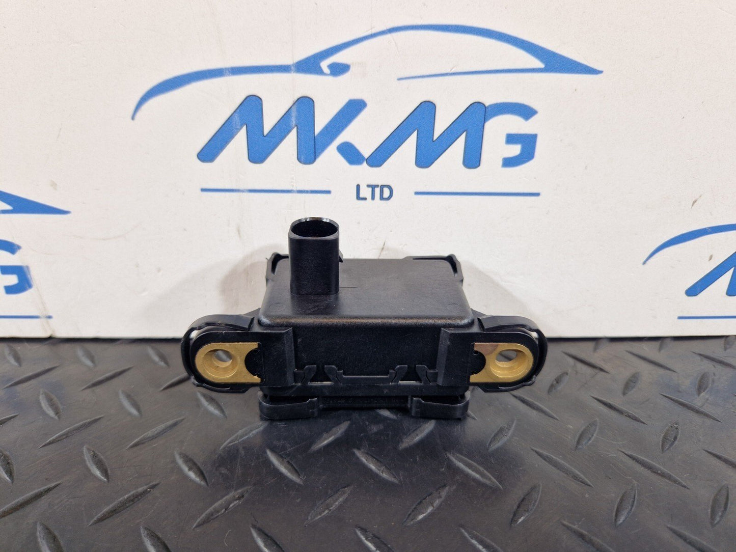 10-15 AUDI Q7 4L  YAW RATE SPEED SENSOR 7P0907652