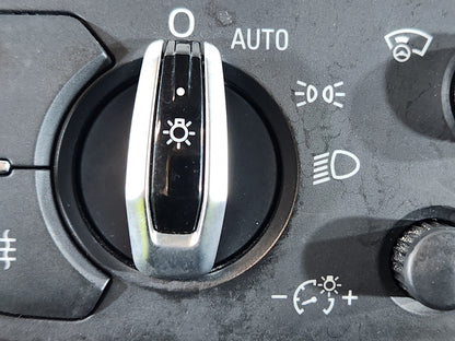 16-20 AUDI Q7 4M MULTI-SWITCH FOR SIDE LIGHTS AND DRIVING LIGHTS 4M0941531P