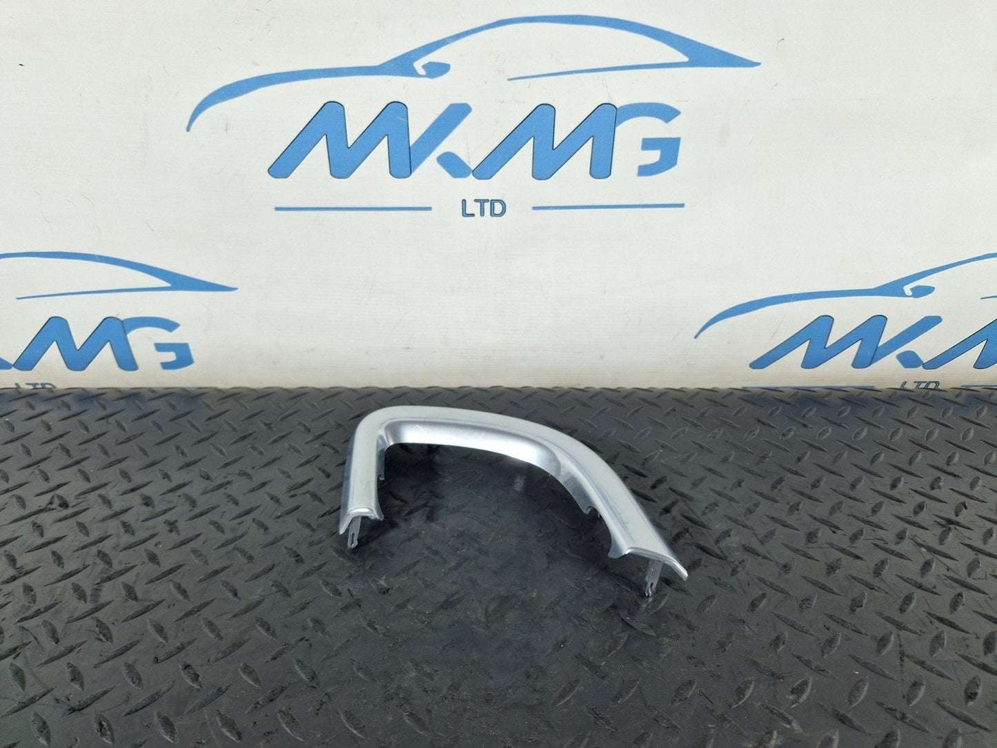 14-19 LAND ROVER L550 GENUINE N/S/F FRONT LEFT DOOR PANEL TRIM FK72237B07A