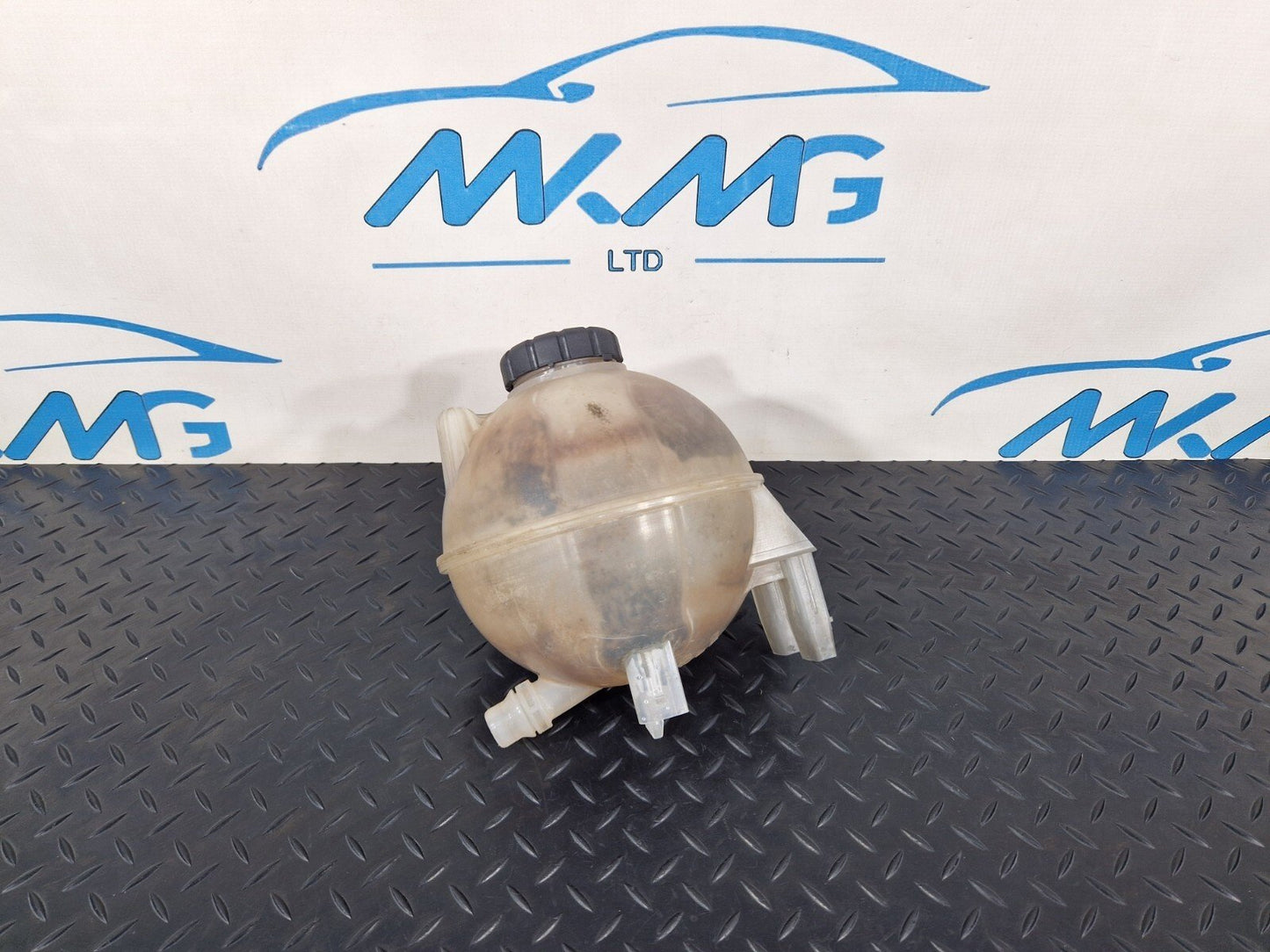 18ON MERCEDES BENZ SPRINTER W907 2.2 OM651 EXPANSION OVERFLOW BOTTLE A9105010400