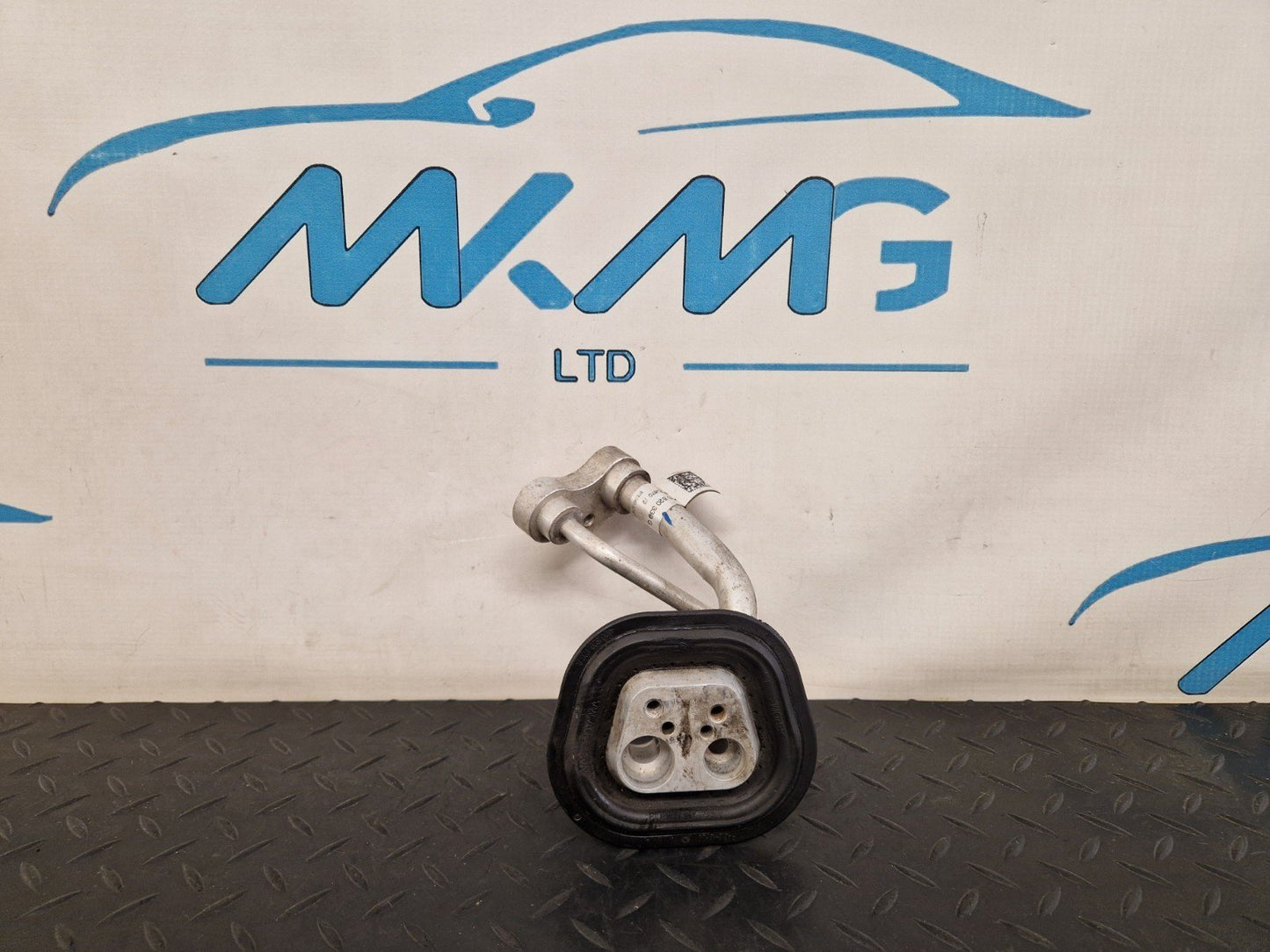 16-20 AUDI Q7 4M 3.0 DIESEL GENUINE AIR CONDITIONING HOSE 4M0820339G