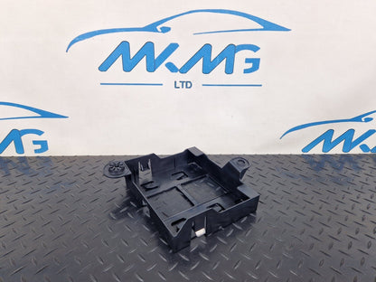 10-18 AUDI A7 4G S-LINE OEM GENUINE OEM BRACKET MOUNT TRIM 4G8907368