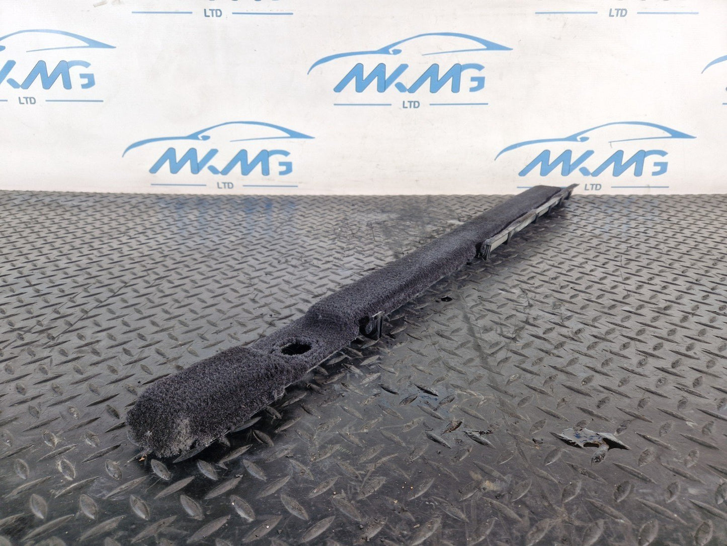 13-23 RANGE ROVER SPORT L494 GENUINE LOADSPACE INFILL PANEL DK62-46067-A