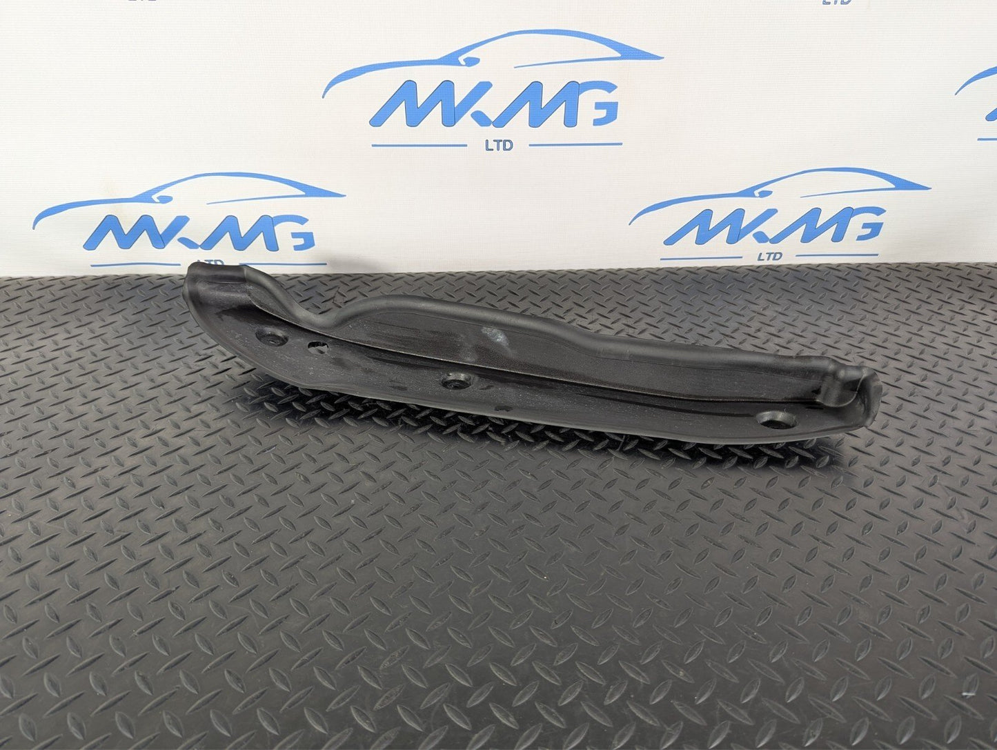 11-19 MERCEDES BENZ ML W166 FRONT LEFT N/S WING FENDER TRIM COVER A1668890125