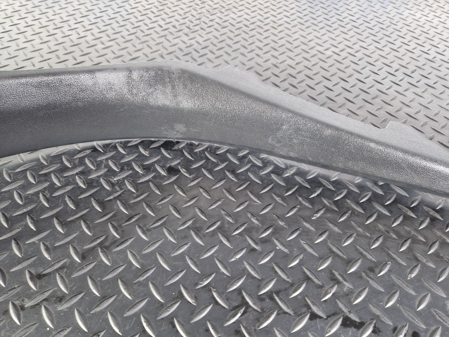 16-19 AUDI A4 B9 S-LINE GENUINE REAR LEFT INTERIOR SILL PLATE TRIM 8W0867767A