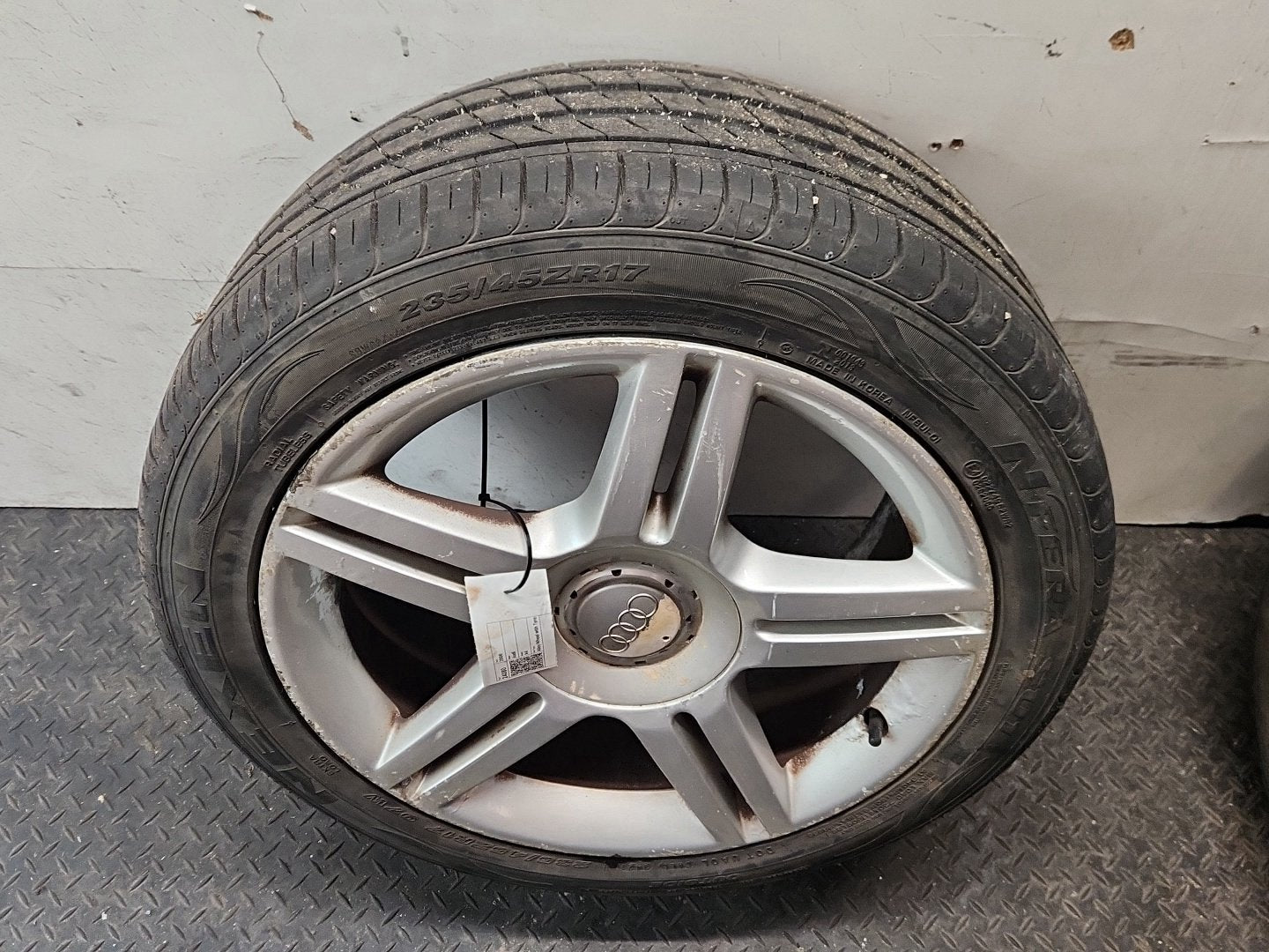 Audi A4 B7 17" Alloy Wheel with Tyre 235/45/17 ~5mm 8E0601025AS
