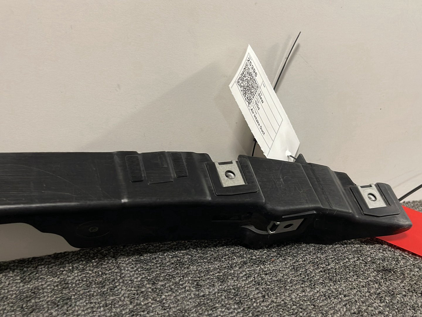 BMW 120d F40 Genuine Air Intake Duct Top Panel 7457057