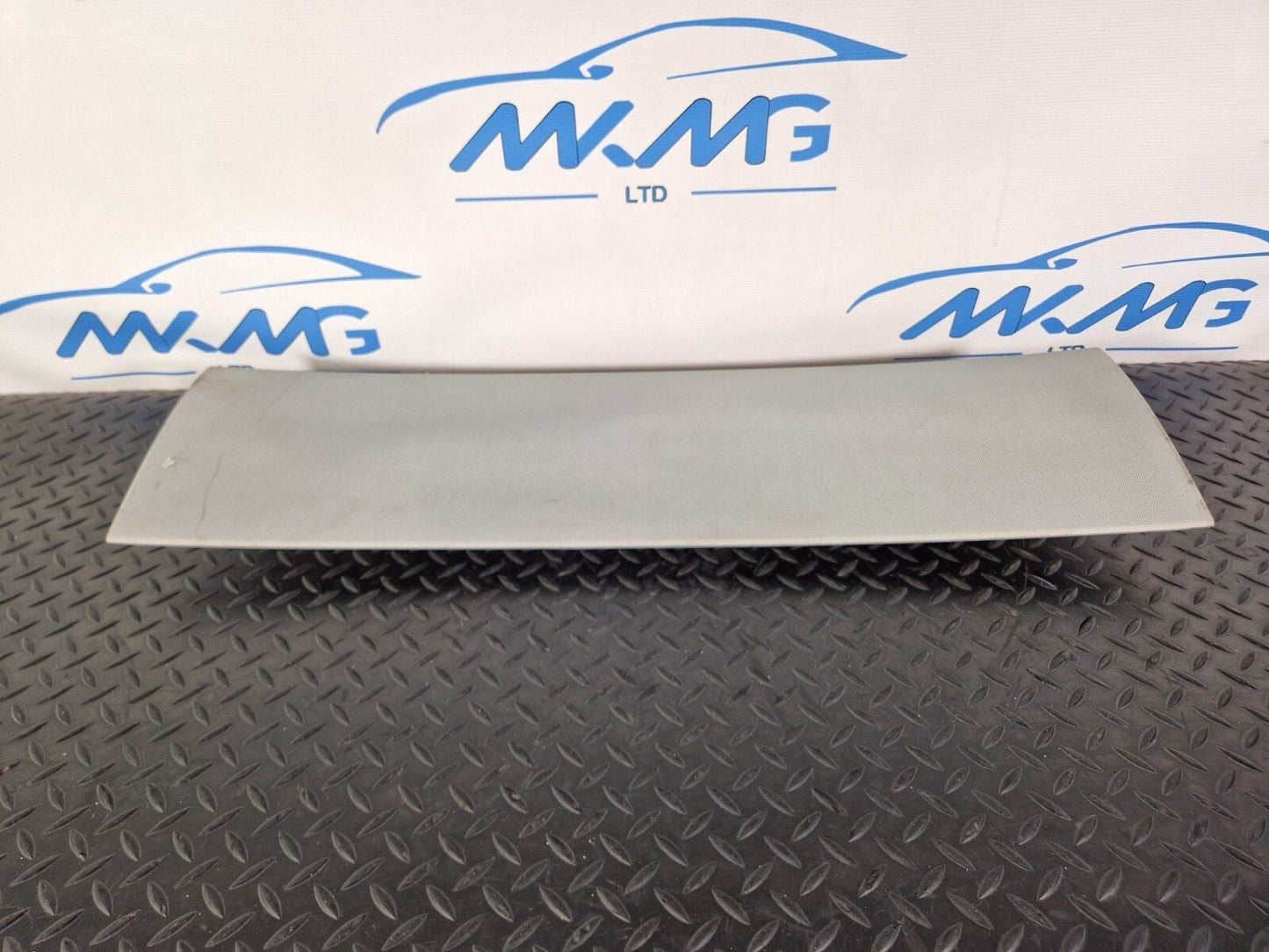12-18 AUDI A6 C7 GENUINE REAR ROOF TRIM 4G9867839