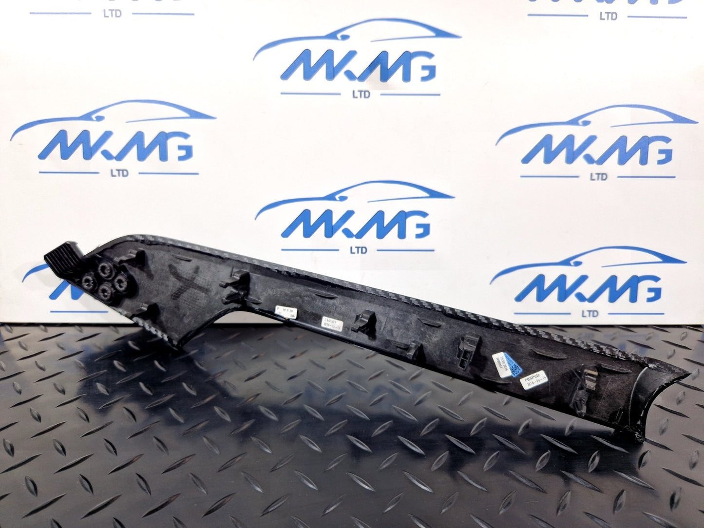 16-19 AUDI A4 B9 GENUINE FRONT LEFT PASSENGER SIDE DOOR CARD TRIM 8W0867409