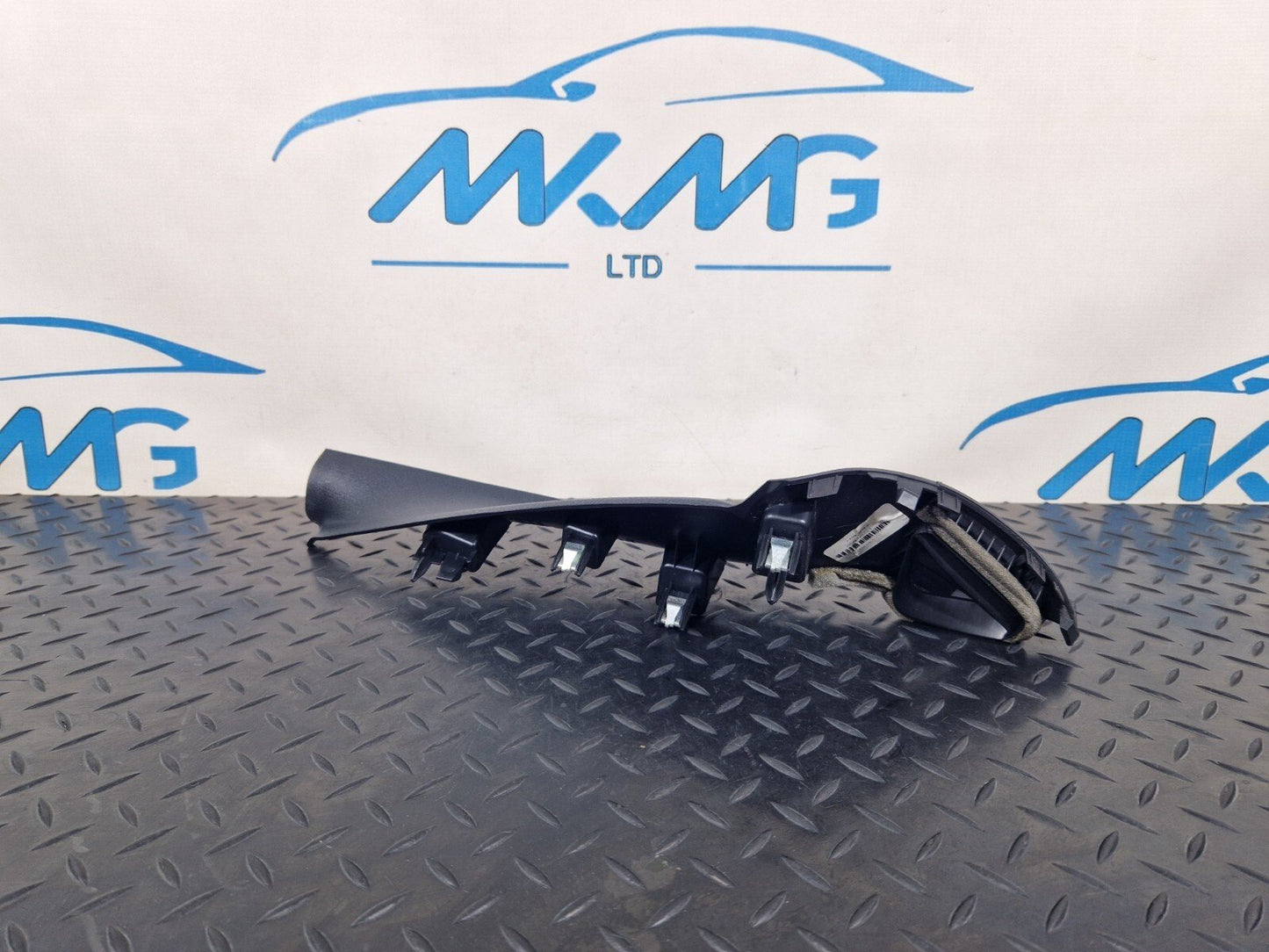 14-23 MERCEDES BENZ VITO W447 OEM FRONT LEFT N/S DASHBOARD SIDE PANEL TRIM COVER