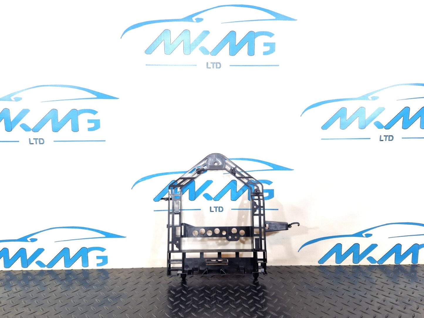 Mercedes Benz Unknown Part Type A2055456000