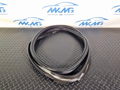16-22 BMW X1 F48 GENUINE GASKET TAILGATE TRUNK BOOT LID RUBBER SEAL 7474447