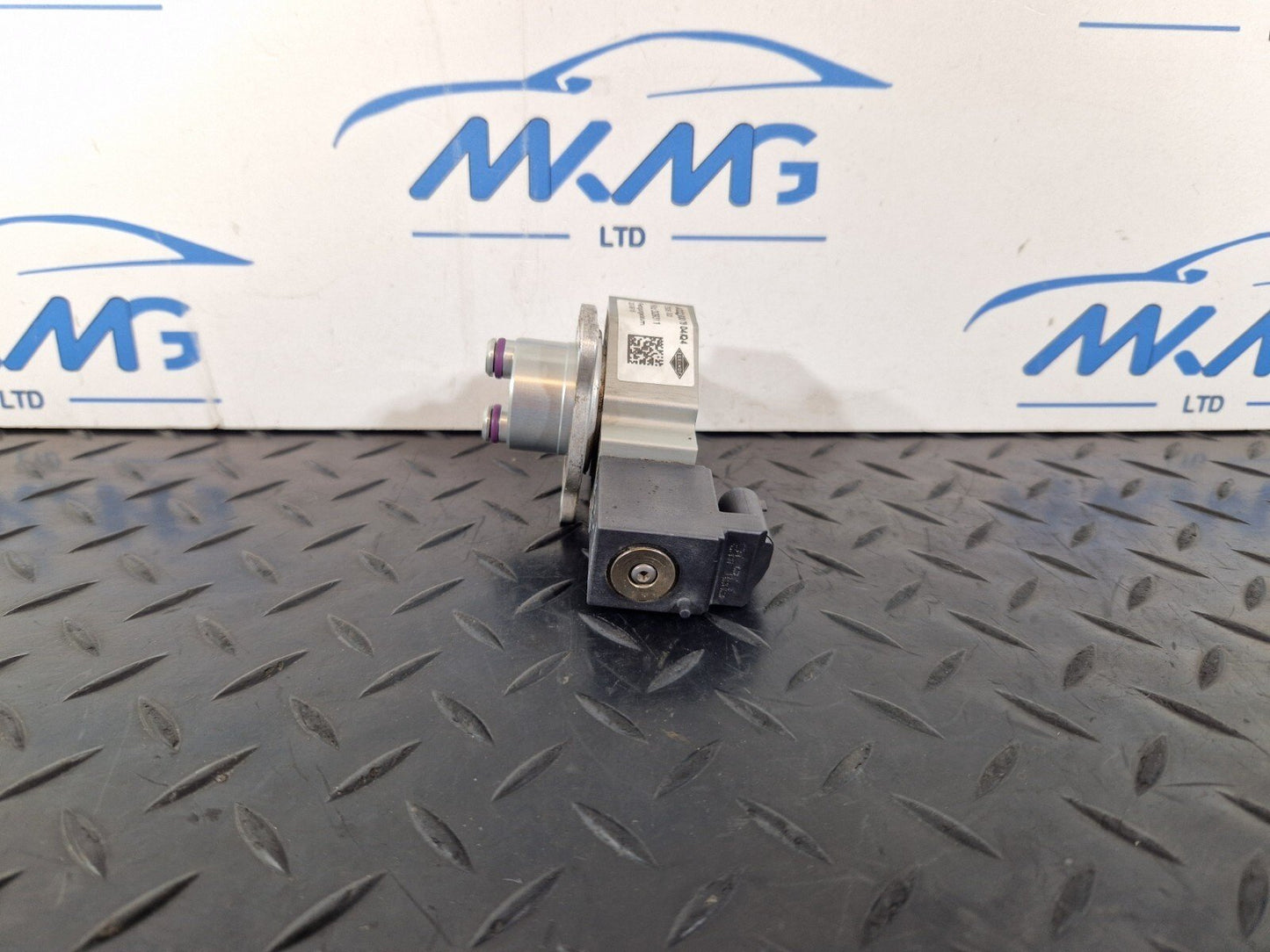14-21 MERCEDES BENZ C300h W205 GENUINE AIR CONDITIONING CUTOFF VALVE A2228307904