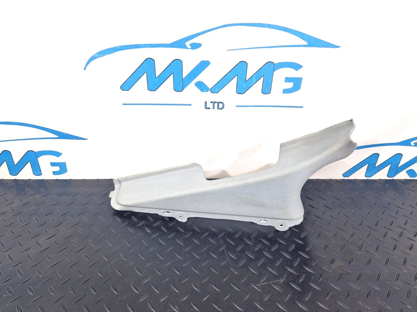15-18 AUDI A7 4G GENUINE REAR LEFT D PILLAR TRIM 4G8867245
