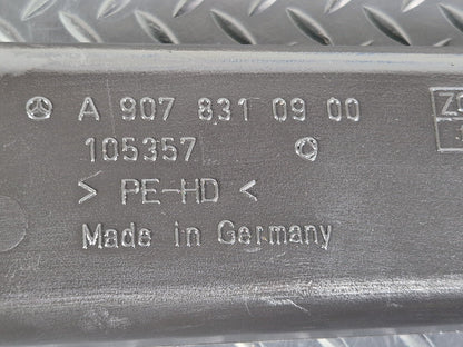 18-ON MERCEDES BENZ SPRINTER W907 OEM AIR DUCT A9078310900