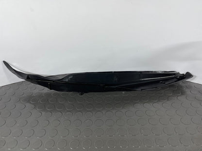 12-18 MERCEDES A-CLASS W176 GENUINE FRONT LEFT FENDER SEAL A1768890125
