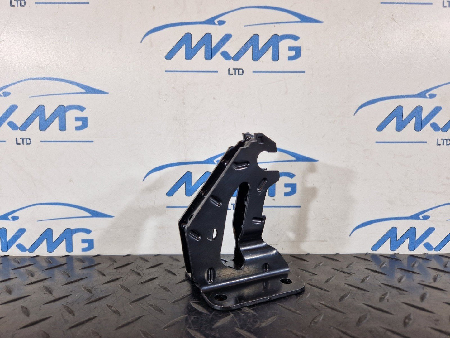 12-18 AUDI A6 C7 GENUINE REAR SEAT MOUNTING POINT BRACKET HOLDER 4G0886177