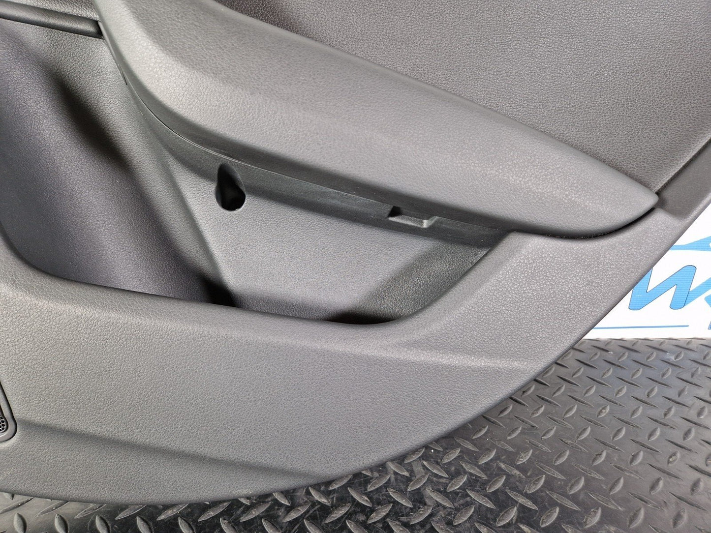 12-18 AUDI A6 C7 GENUINE REAR RIGHT SIDE DOOR PANEL CARD 4G0867306