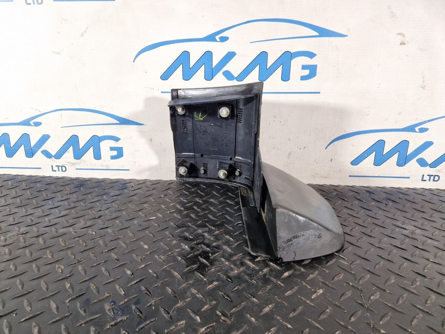 13-23 RANGE ROVER SPORT L494 RIGHT O/S FRONT BUMPER TRIM 1AA DK62-16D054-A