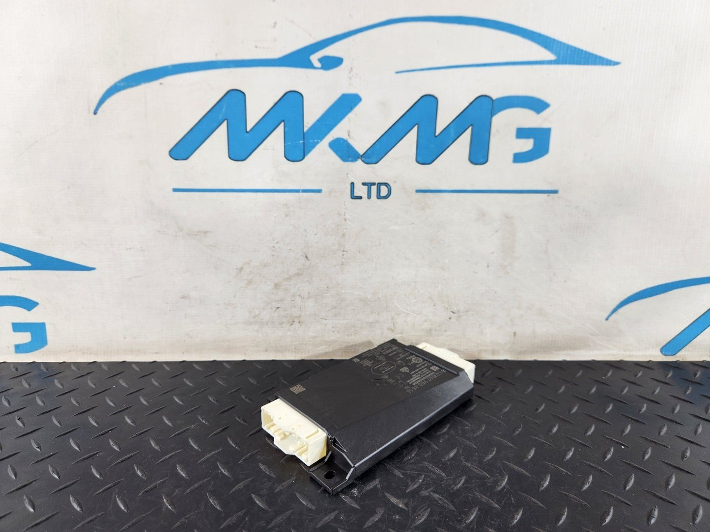 19-ON MERCEDES BENZ B CLASS W247 OEM IGNITION CONTROL UNIT MODULE A1679004516