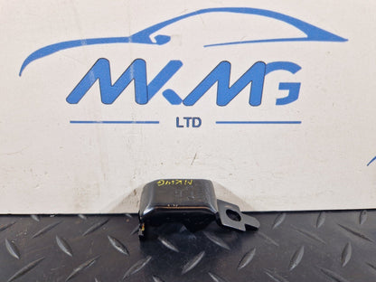 12-18 AUDI A6 C7 GENUINE OEM REAR SEAT MOUNT CLAMP BRACKET 4G0886193A