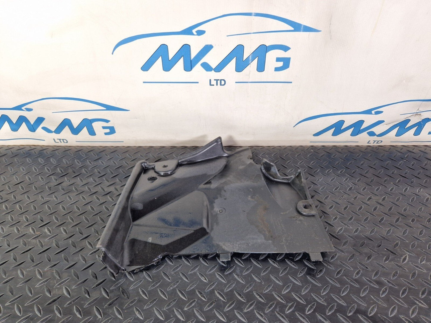 Audi Unknown Part Type 8F0825201A