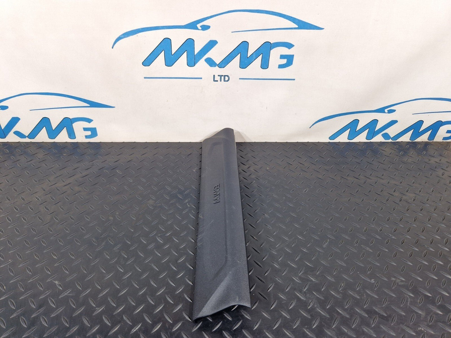 20-24 BMW 1 SERIES F40 DASHBOARD LOWER TRIM PANEL 7444937