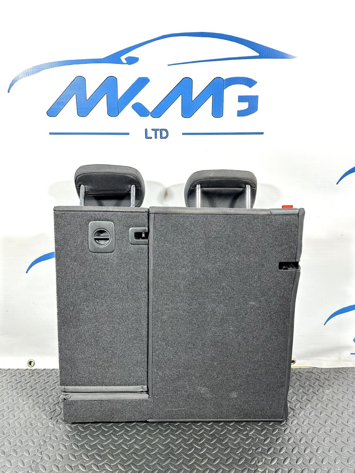 16-19 AUDI A4 B9 GENUINE REAR RIGHT DRIVER SIDE CLOTH SEAT WITH HEADREST