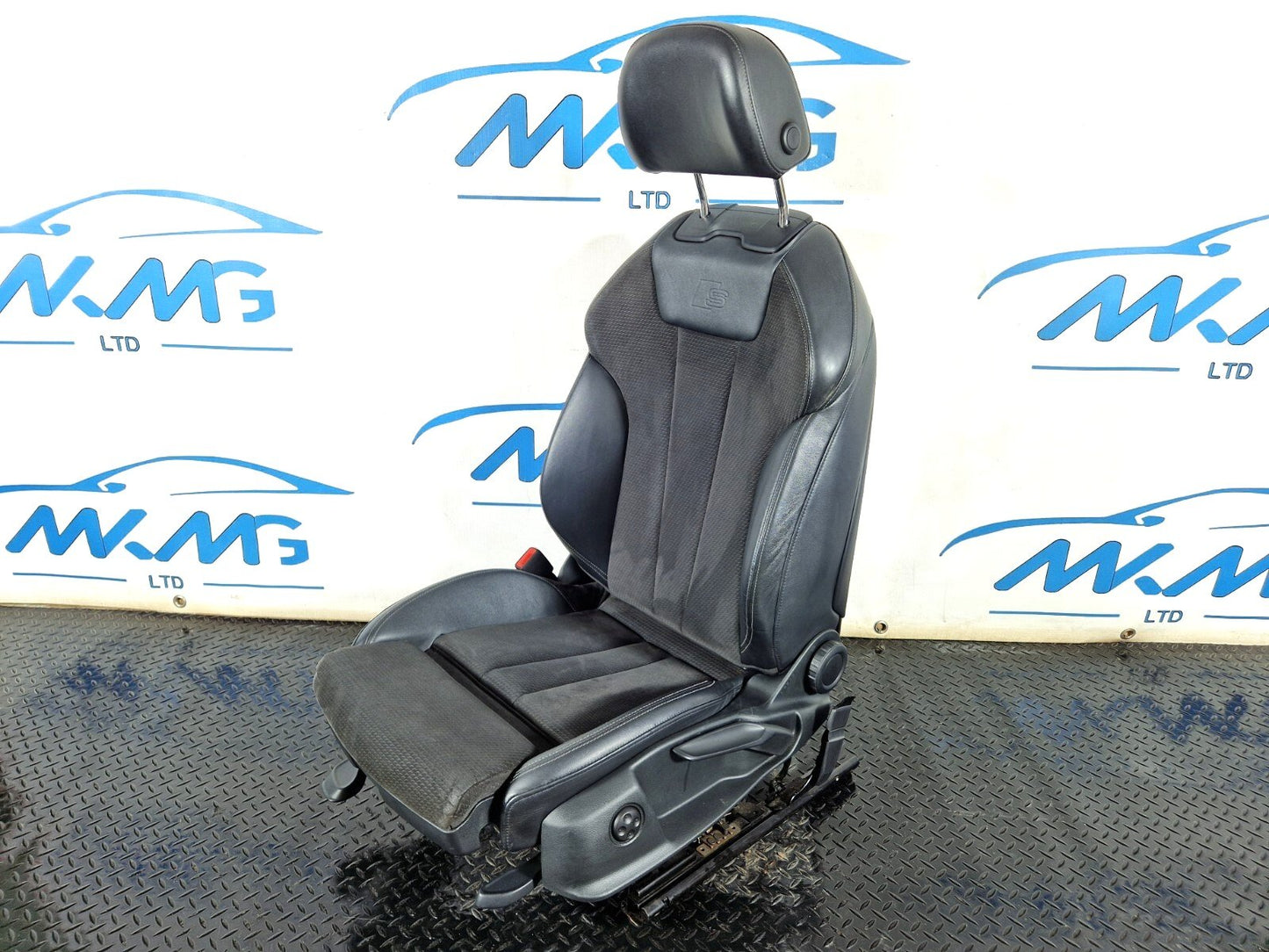 16-19 AUDI A4 B9 S-LINE FRONT PASSENGER HEATED HALF LEATHER SEAT