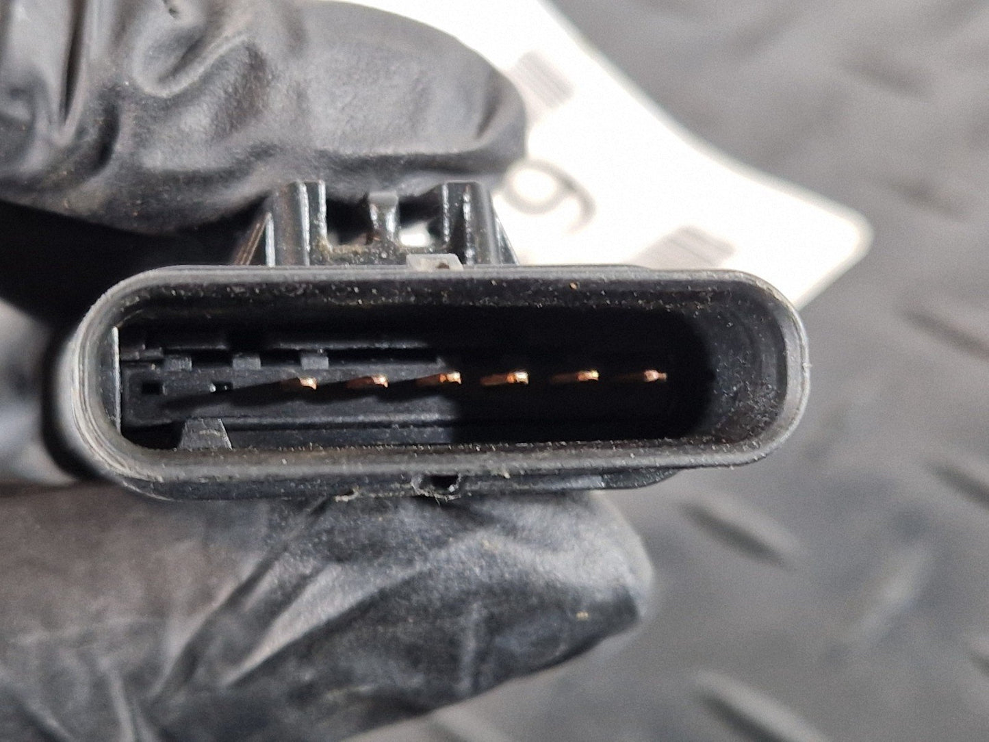 16-19 MERCEDES BENZ GLE W166 WIRING LOOM PLUG CONNECTOR A0485453928