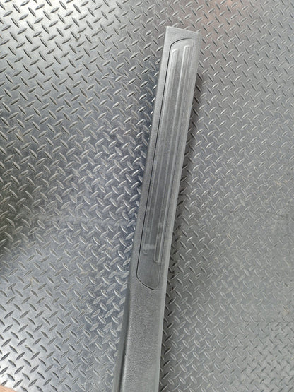 10-15 AUDI Q7 4L GENUINE OEM LOWER RIGHT DRIVER SIDE O/S SILL TRIM 4L0853370
