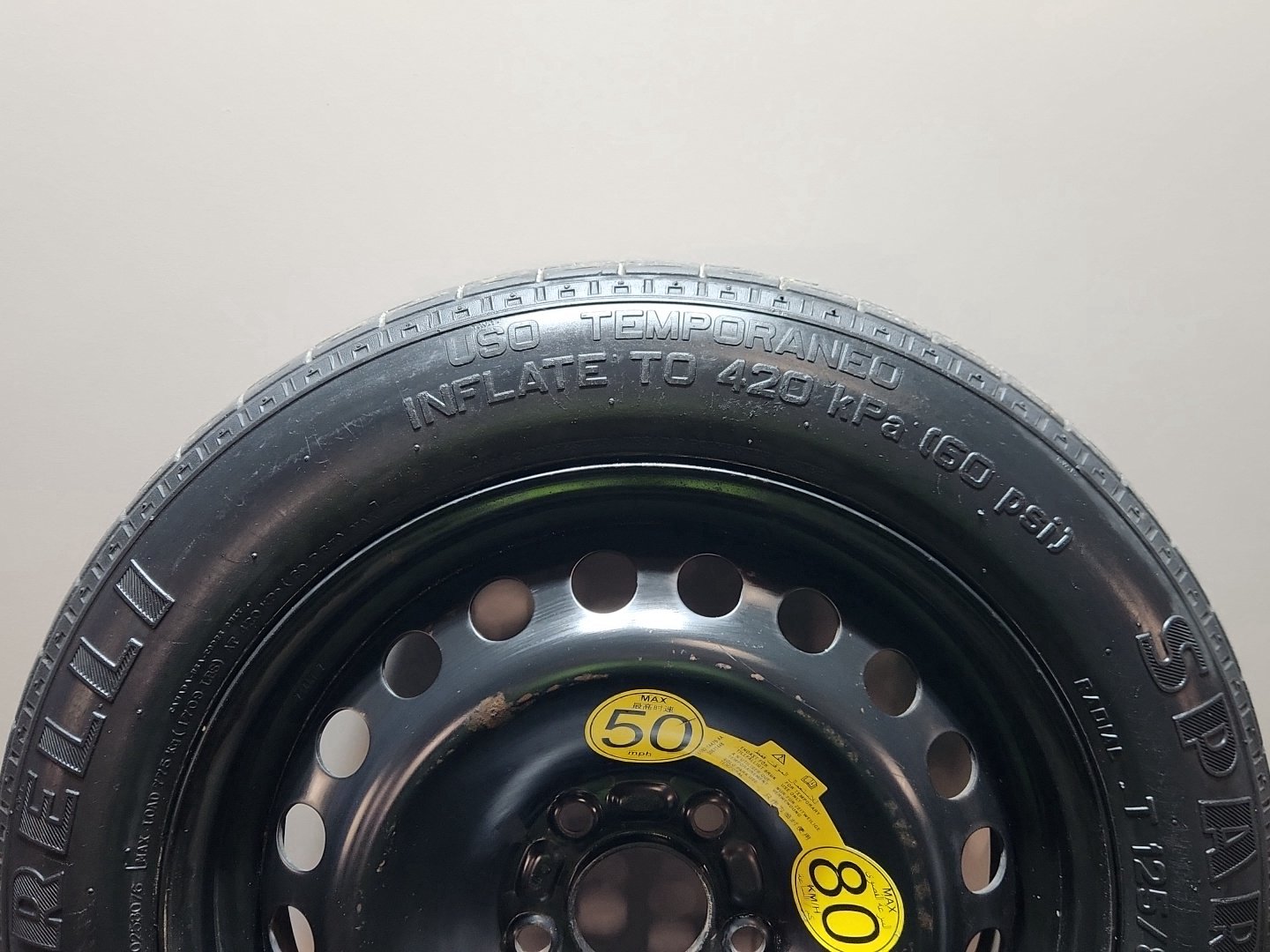 Volvo S40 MK2 (MS) Saloon Spare Wheel with Pirelli Tyre 125/85/16 21608236191