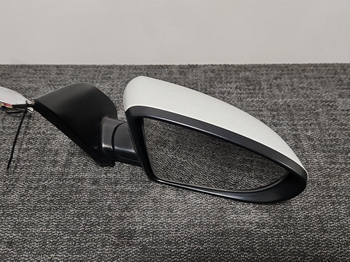 Nissan Qashqai MK1 FL (J10) SUV Genuine Front Right Door Wing Mirror White 326