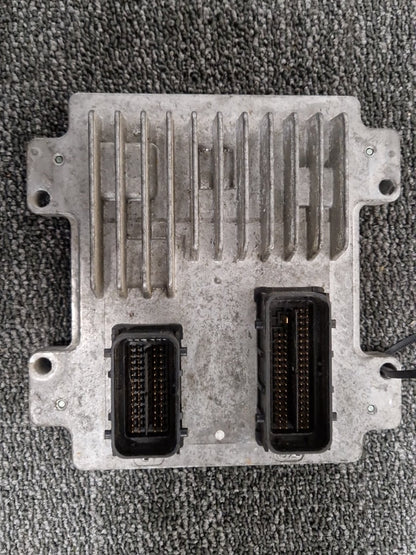 Vauxhall Corsa MK3 (D) (4400) Hatchback Genuine Engine Control Unit ECU 55576687