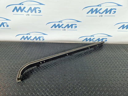 14-23 MERCEDES BENZ VITO W447 MIDDLE LEFT SLIDING DOOR RUNNER GUIDE A4477662100
